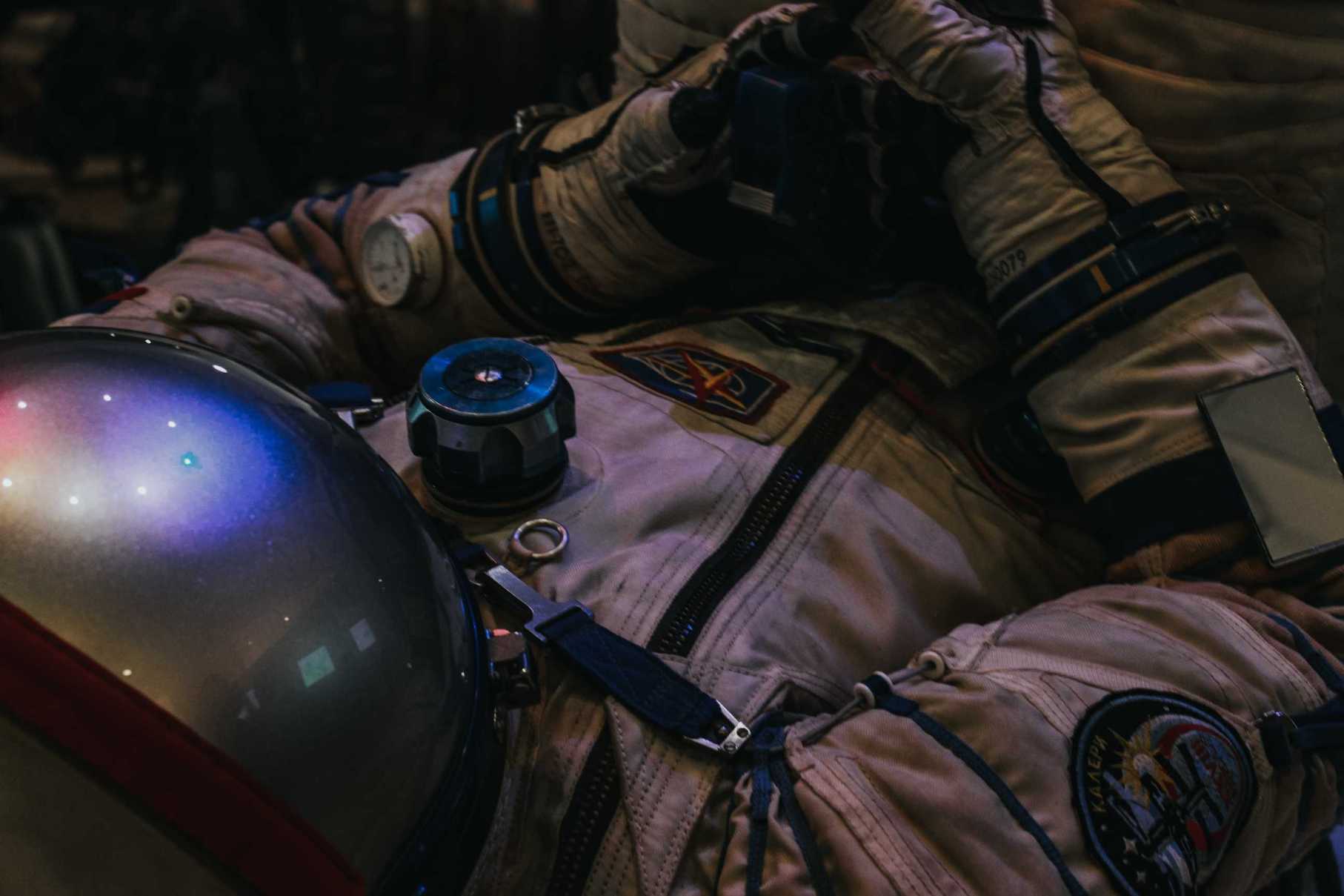 5 Suara Misterius yang Tidak Diketahui Asalnya - Kosmonot Astronot Rusia